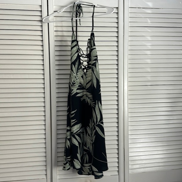 Show Me Your Mumu halter open back dress - Picture 3 of 3